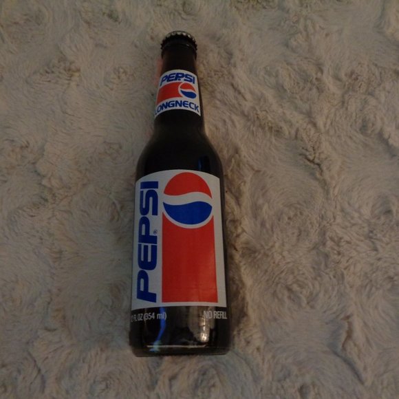 VINTAGE Richard Petty Pepsi Bottle Collectible - Picture 3 of 4